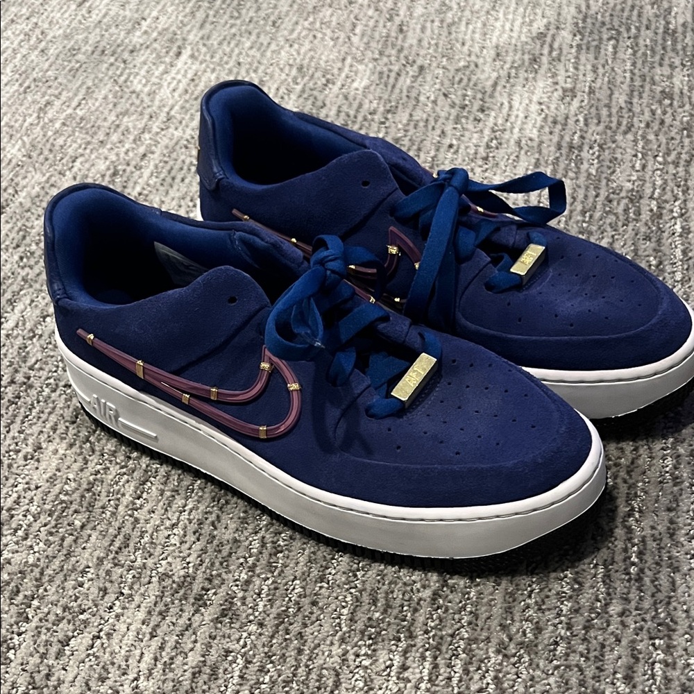 Nike Air Force 1 Sage Low, royal blue